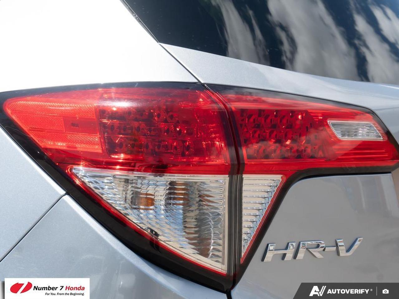 2019 Honda HR-V Touring *NO REPORTED ACCIDENTS*ONE OWNER Photo