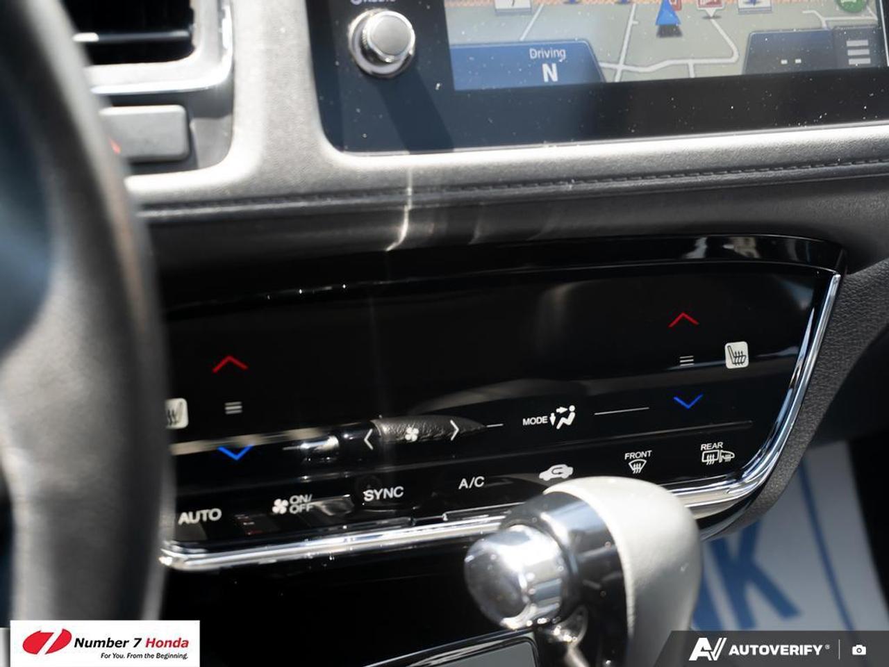 2019 Honda HR-V Touring *NO REPORTED ACCIDENTS*ONE OWNER Photo
