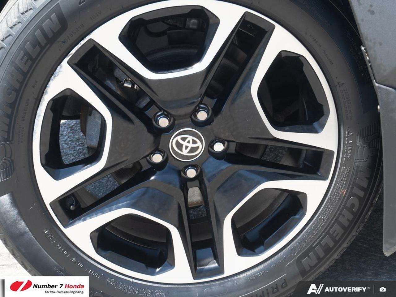 2021 Toyota RAV4 4DR AWD TRAIL Photo