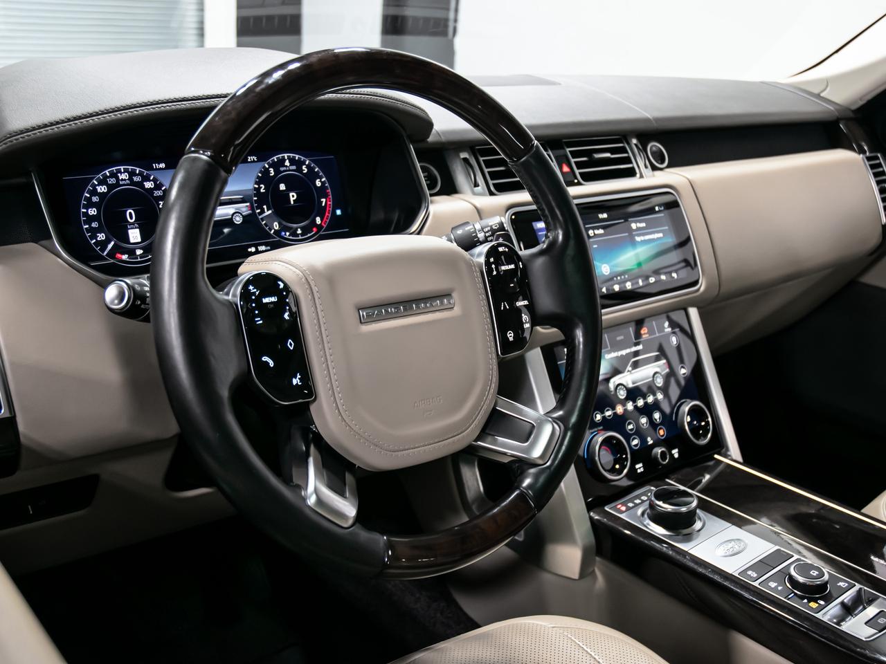 2019 Land Rover Range Rover V8 SUPERCHARGED SWB REAR DVD HEADS UP NAVI Photo