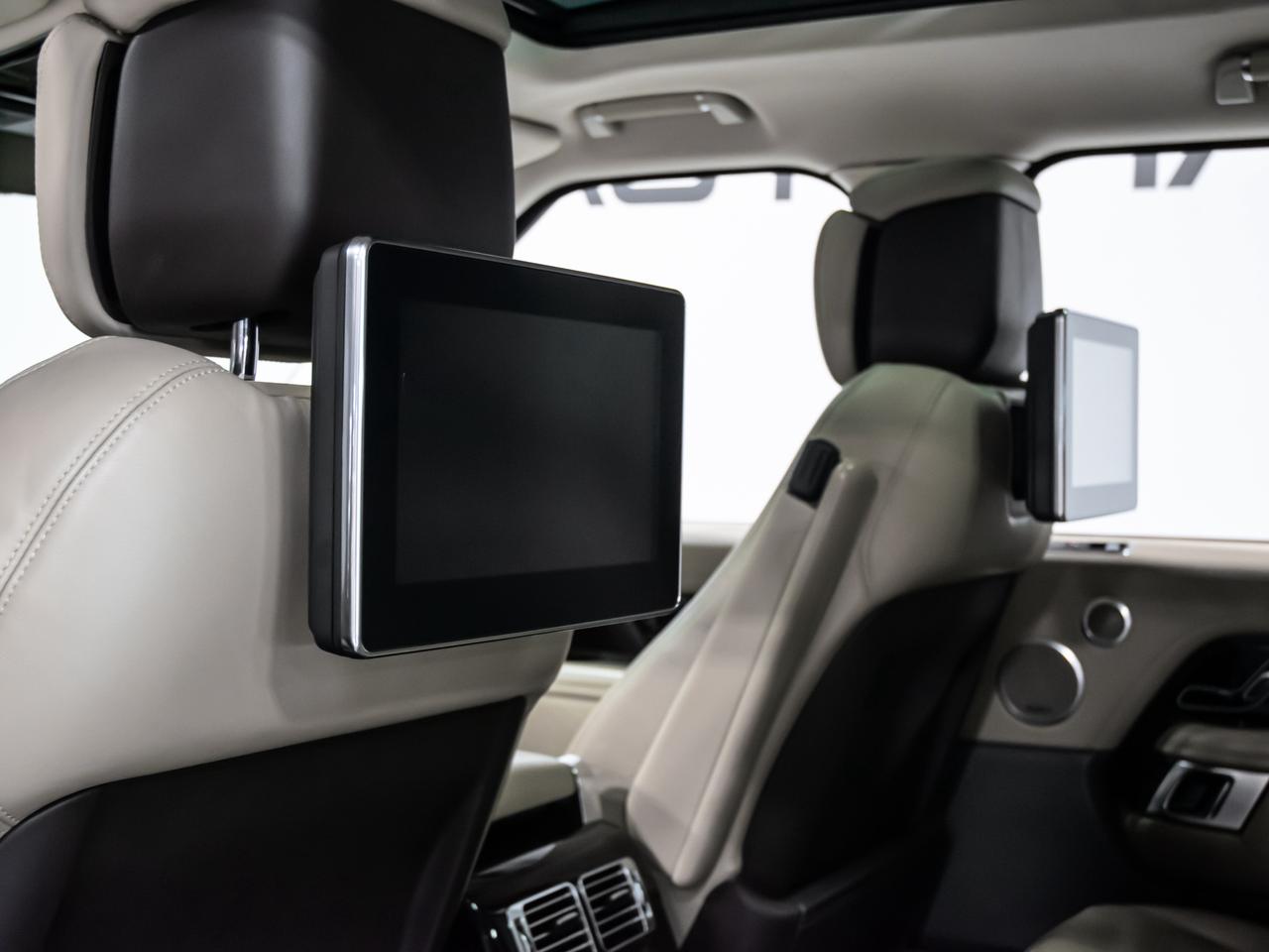 2019 Land Rover Range Rover V8 SUPERCHARGED SWB REAR DVD HEADS UP NAVI Photo