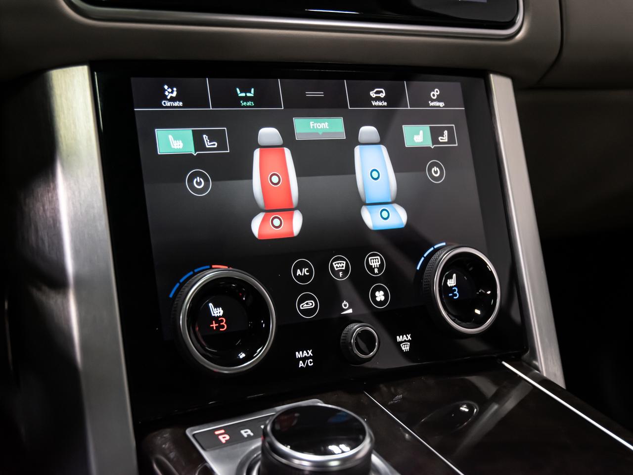 2019 Land Rover Range Rover V8 SUPERCHARGED SWB REAR DVD HEADS UP NAVI Photo