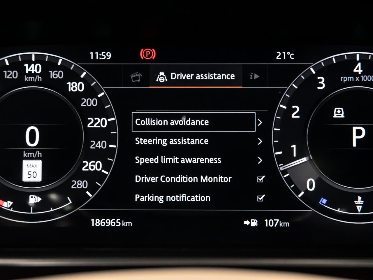 2019 Land Rover Range Rover V8 SUPERCHARGED SWB REAR DVD HEADS UP NAVI Photo