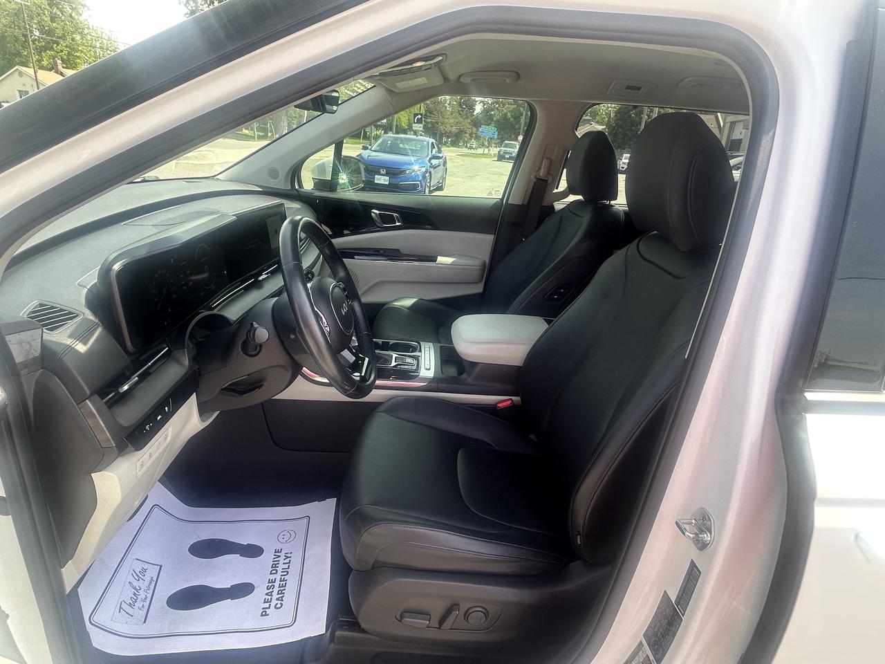 2022 Kia Carnival EX/LEATHER/HEATED SEATS/BACK UP CAM/CALL PICTON Photo