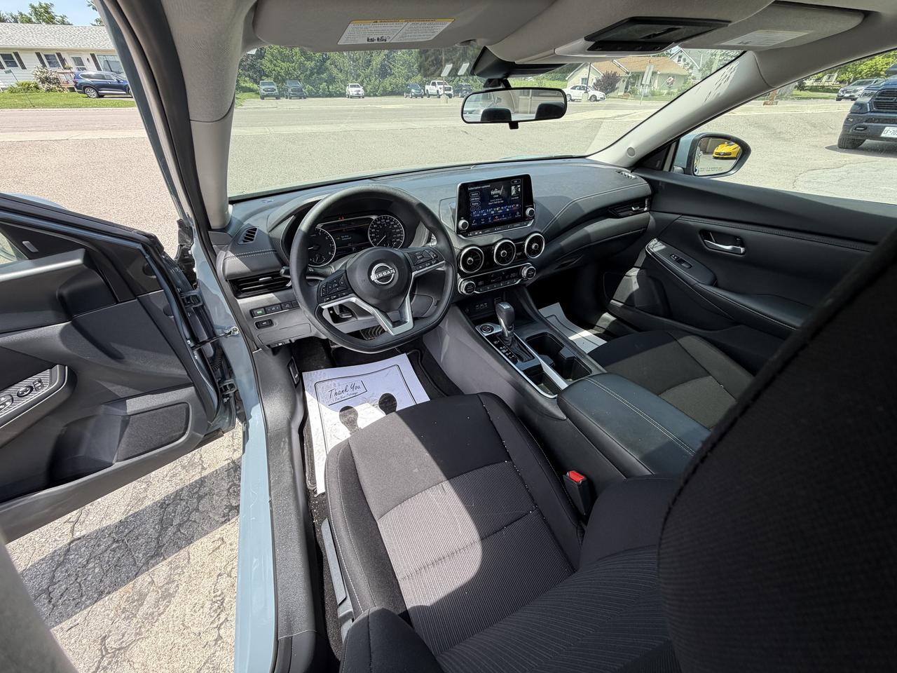 2024 Nissan Sentra SV/PWR SUN ROOF/BACK UP CAM/CALL PICTON Photo