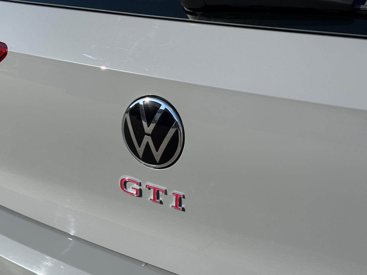 2022 Volkswagen Golf GTI GTI    ONE OWNER   NO ACCIDENT Photo