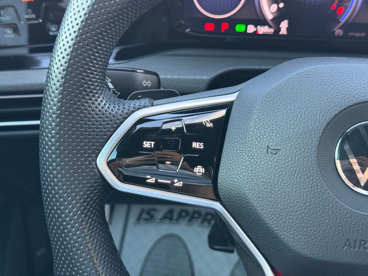 2022 Volkswagen Golf GTI GTI    ONE OWNER   NO ACCIDENT Photo