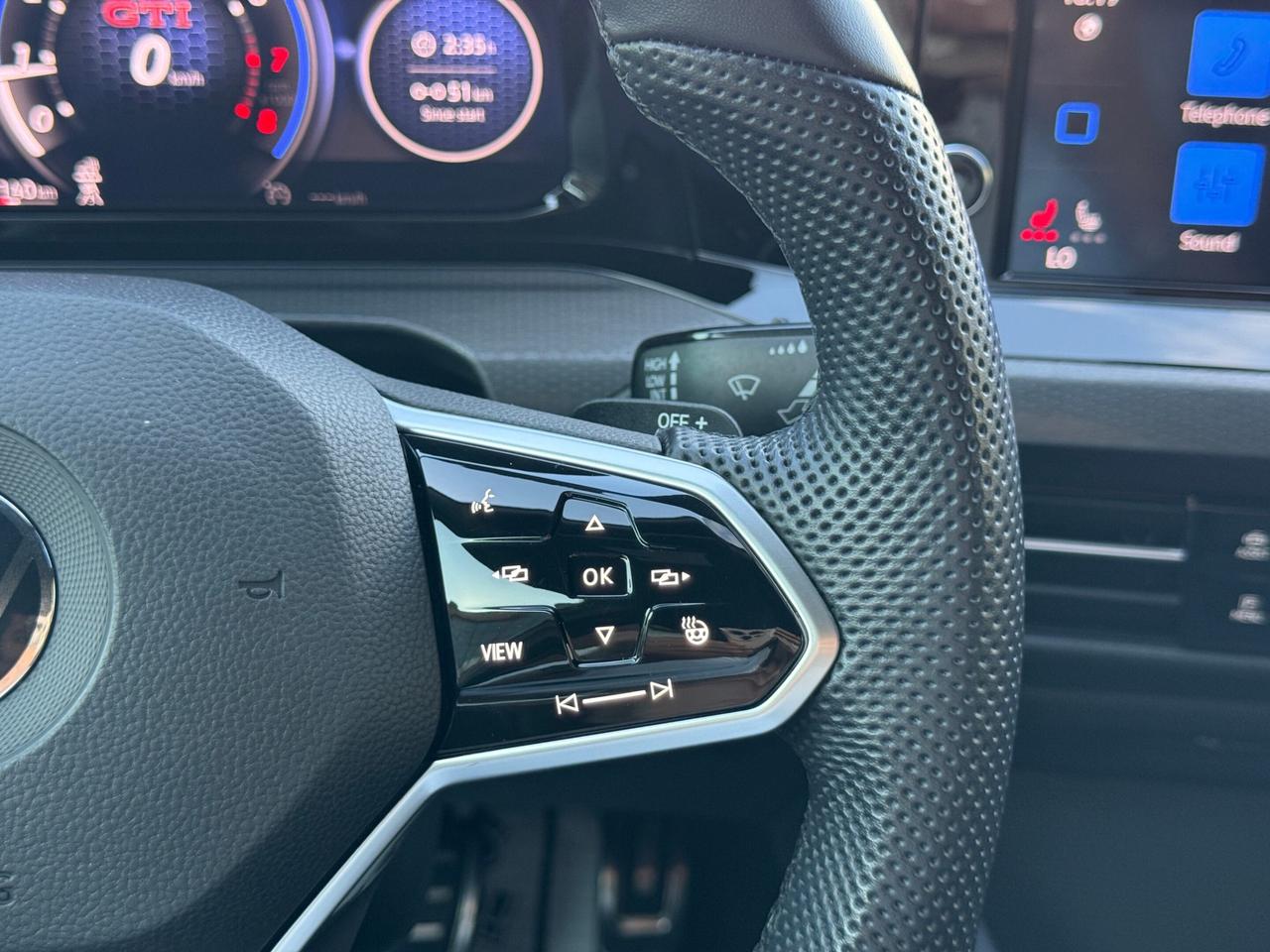 2022 Volkswagen Golf GTI GTI    ONE OWNER   NO ACCIDENT Photo