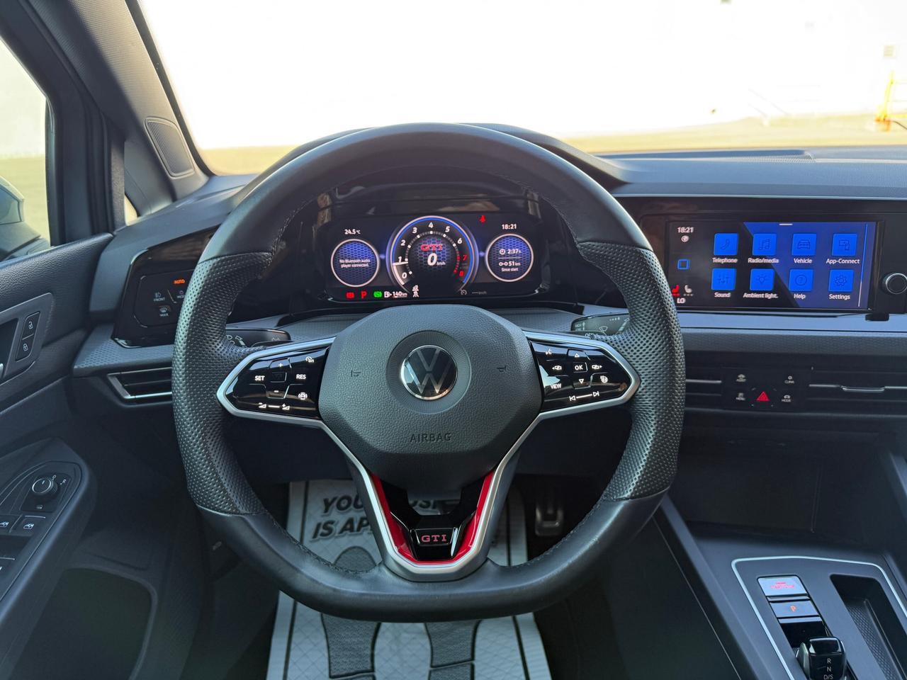 2022 Volkswagen Golf GTI GTI    ONE OWNER   NO ACCIDENT Photo