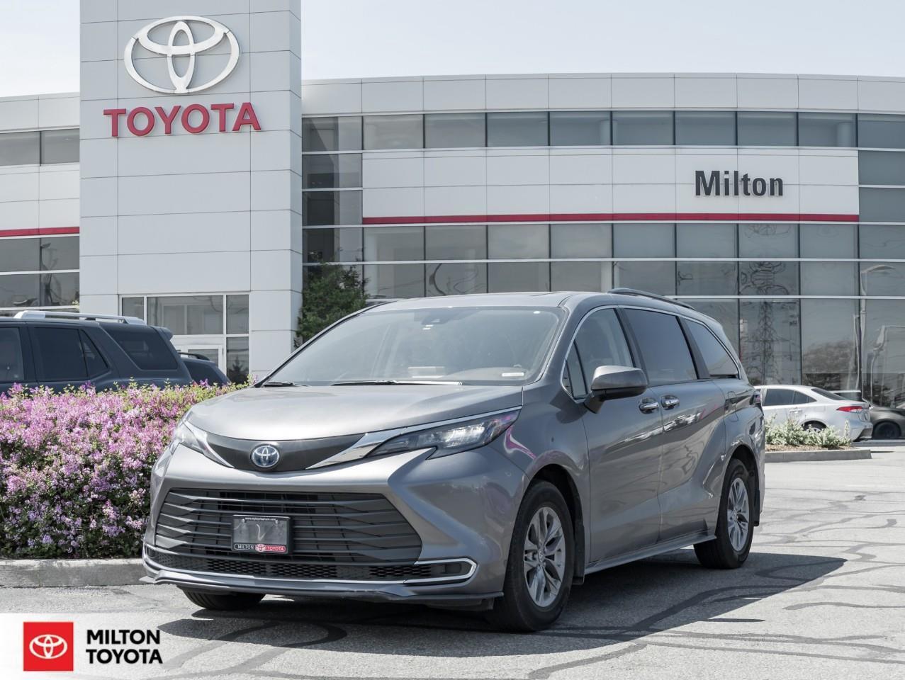 2024 Toyota Sienna 8 PASSENGER SUNROOF LEATHER REMOTE CONNECT ONE OWN Photo
