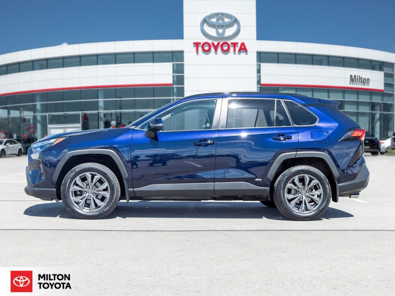2024 Toyota RAV4 Hybrid PREMIUM AWD LEATHER SEATING SUNROOF CARPLAY ONE OW Photo2