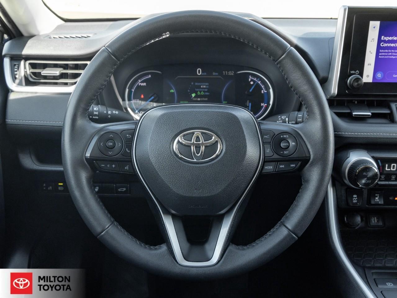 2024 Toyota RAV4 Hybrid PREMIUM AWD LEATHER SEATING SUNROOF CARPLAY ONE OW Photo