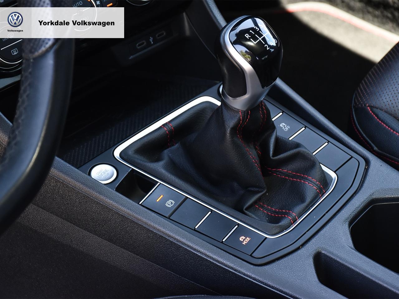 2023 Volkswagen Jetta GLI Manual Photo