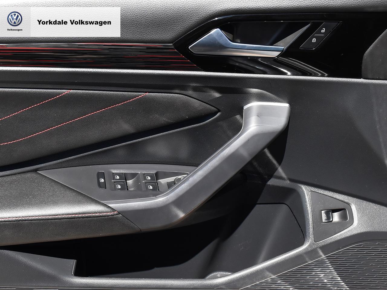 2023 Volkswagen Jetta GLI Manual Photo