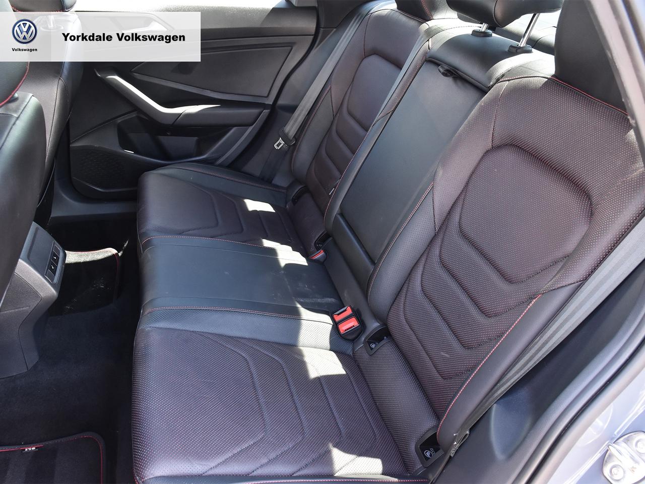 2023 Volkswagen Jetta GLI Manual Photo