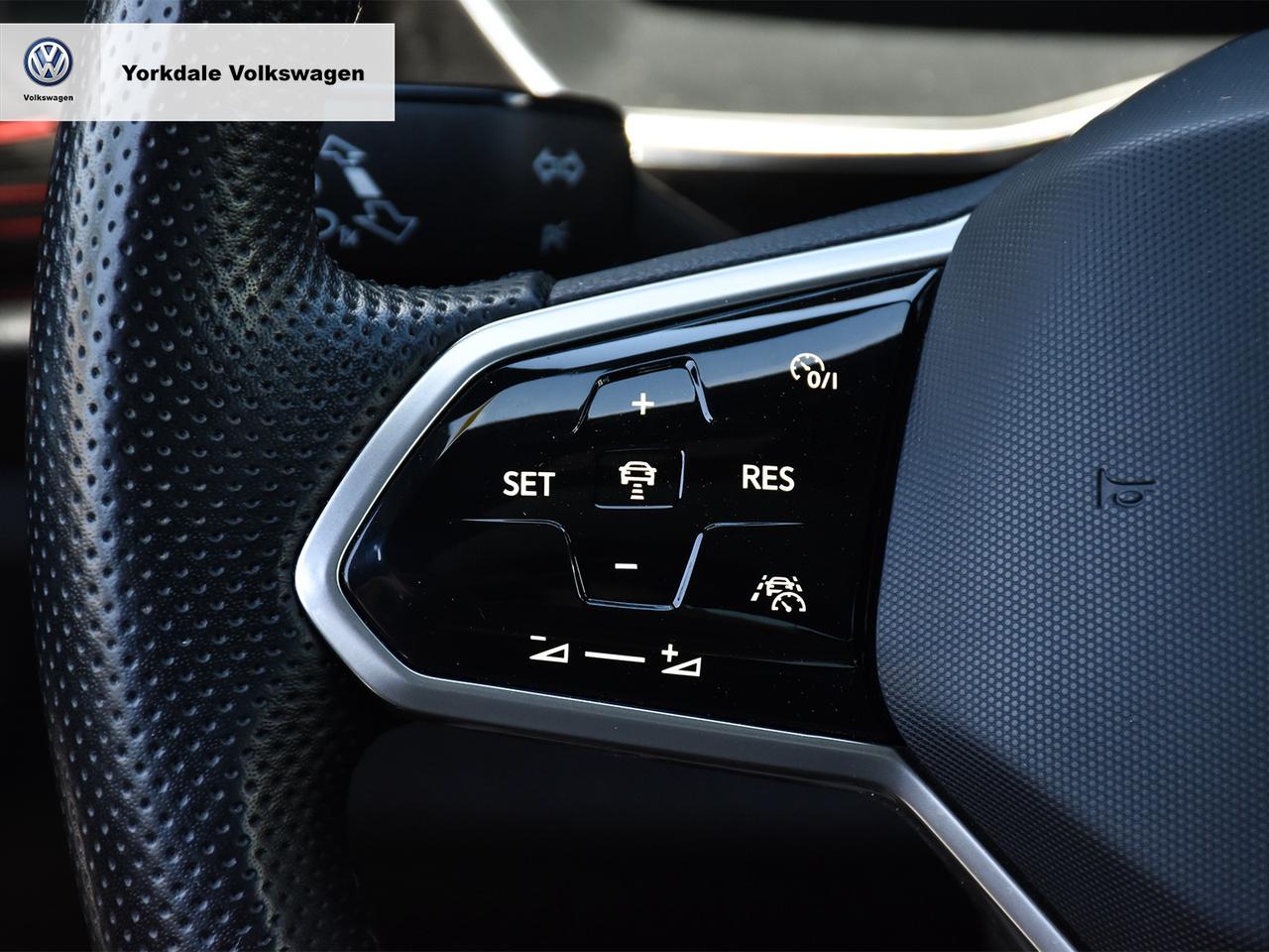 2023 Volkswagen Jetta GLI Manual Photo