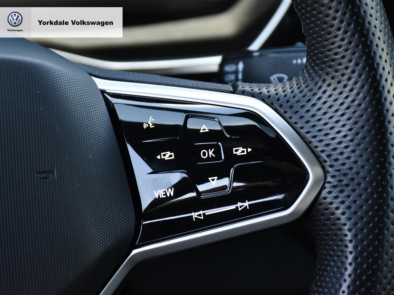 2023 Volkswagen Jetta GLI Manual Photo