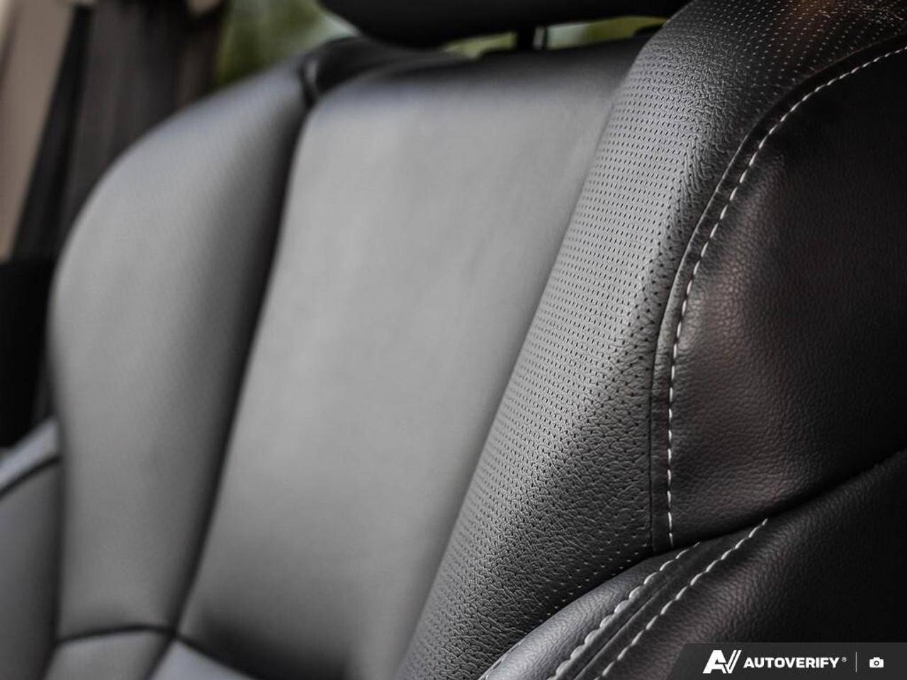 2024 Subaru ASCENT Dual Pane Roof   Captains Seats Photo