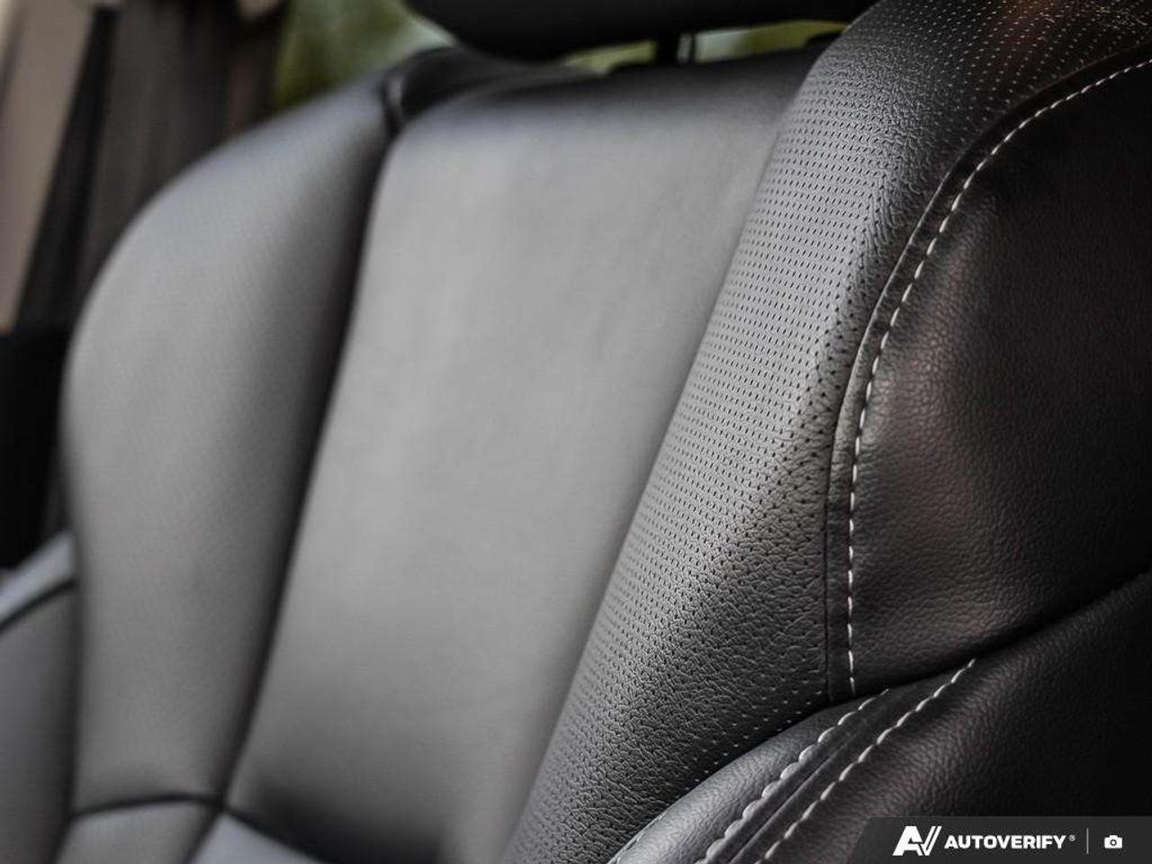 2024 Subaru ASCENT Dual Pane Roof   Captains Seats Photo