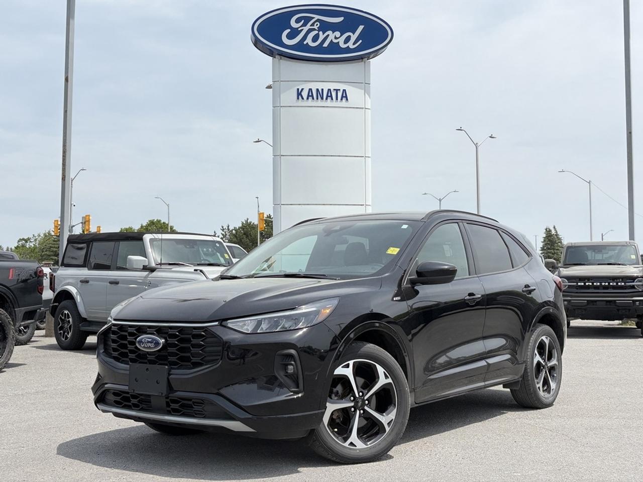 2023 Ford Escape ST-Line Select 4dr All-Wheel Drive Photo