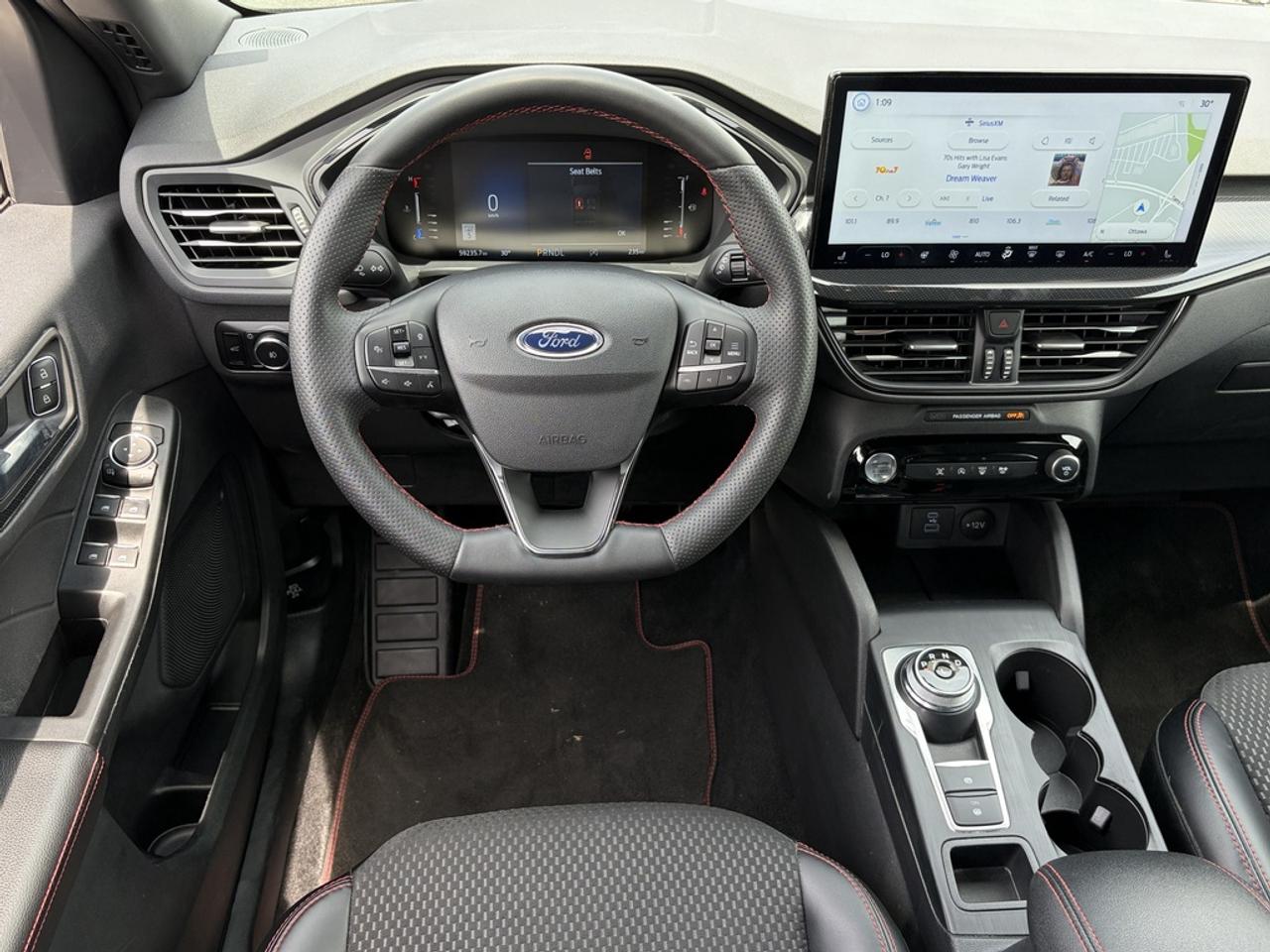 2023 Ford Escape ST-Line Select 4dr All-Wheel Drive Photo