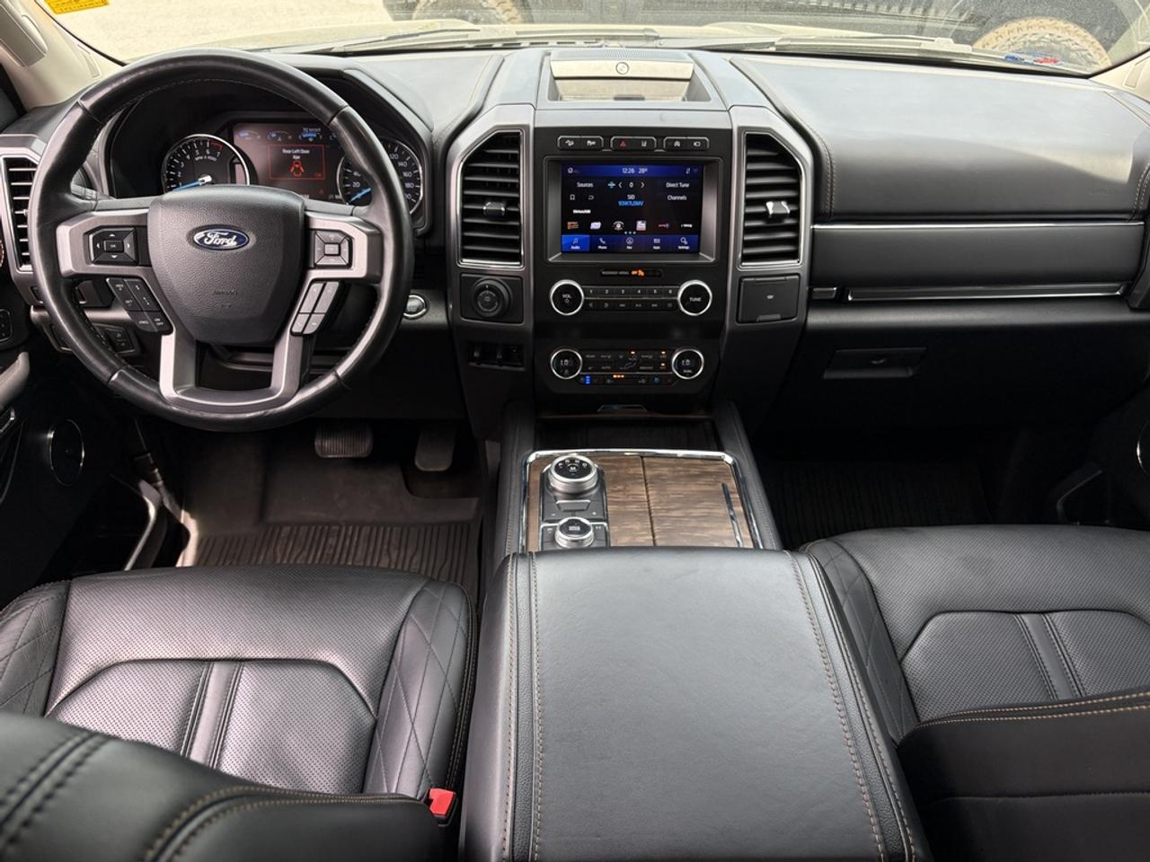 2021 Ford Expedition Max Platinum 4dr 4x4 Photo