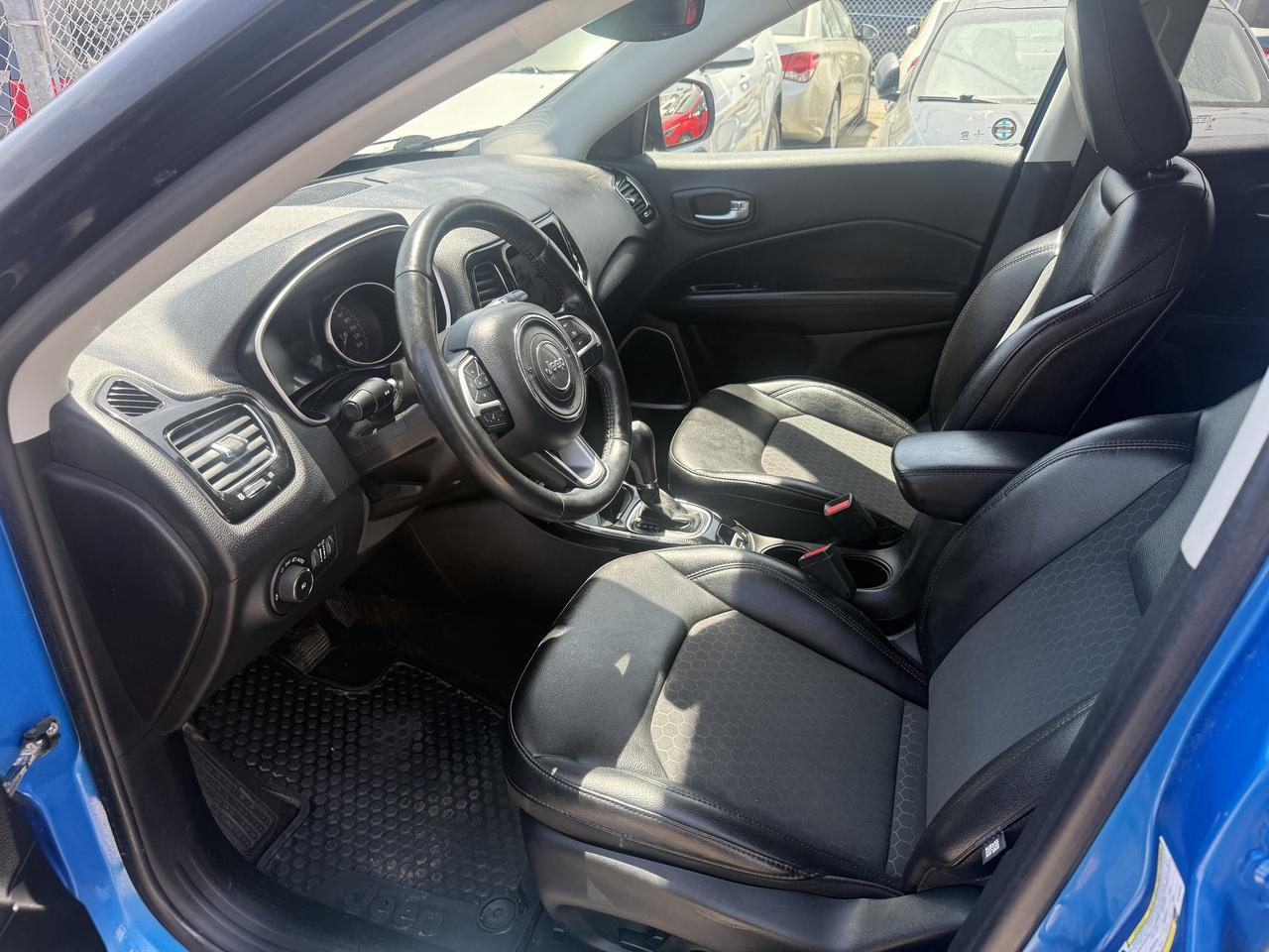 2019 Jeep Compass *** 3 YEAR WARRANTY INCLUDED *** Photo