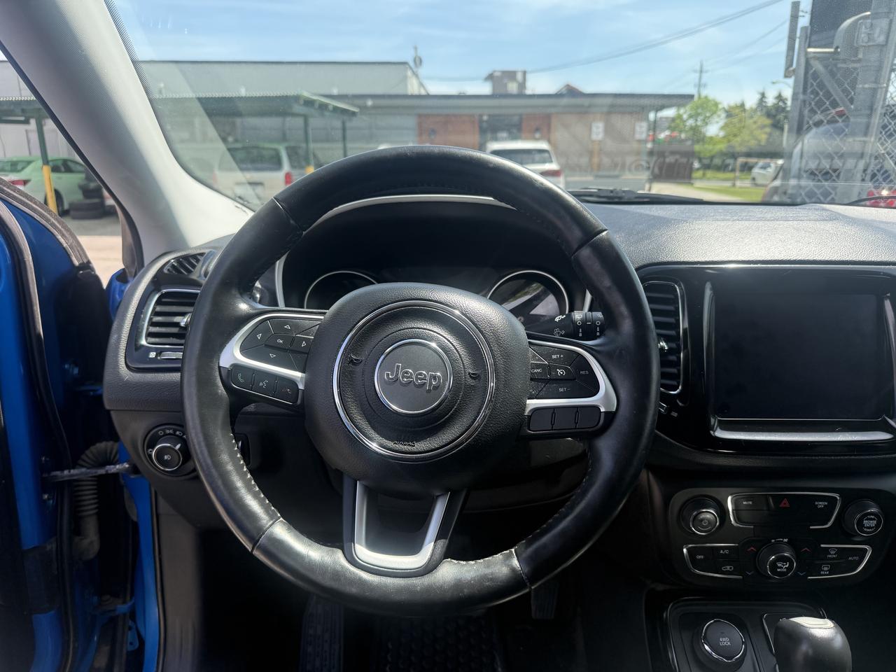 2019 Jeep Compass *** 3 YEAR WARRANTY INCLUDED *** Photo