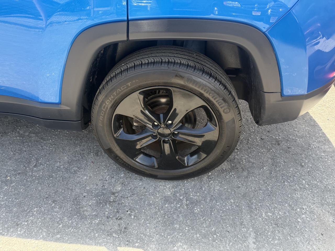 2019 Jeep Compass *** 3 YEAR WARRANTY INCLUDED *** Photo