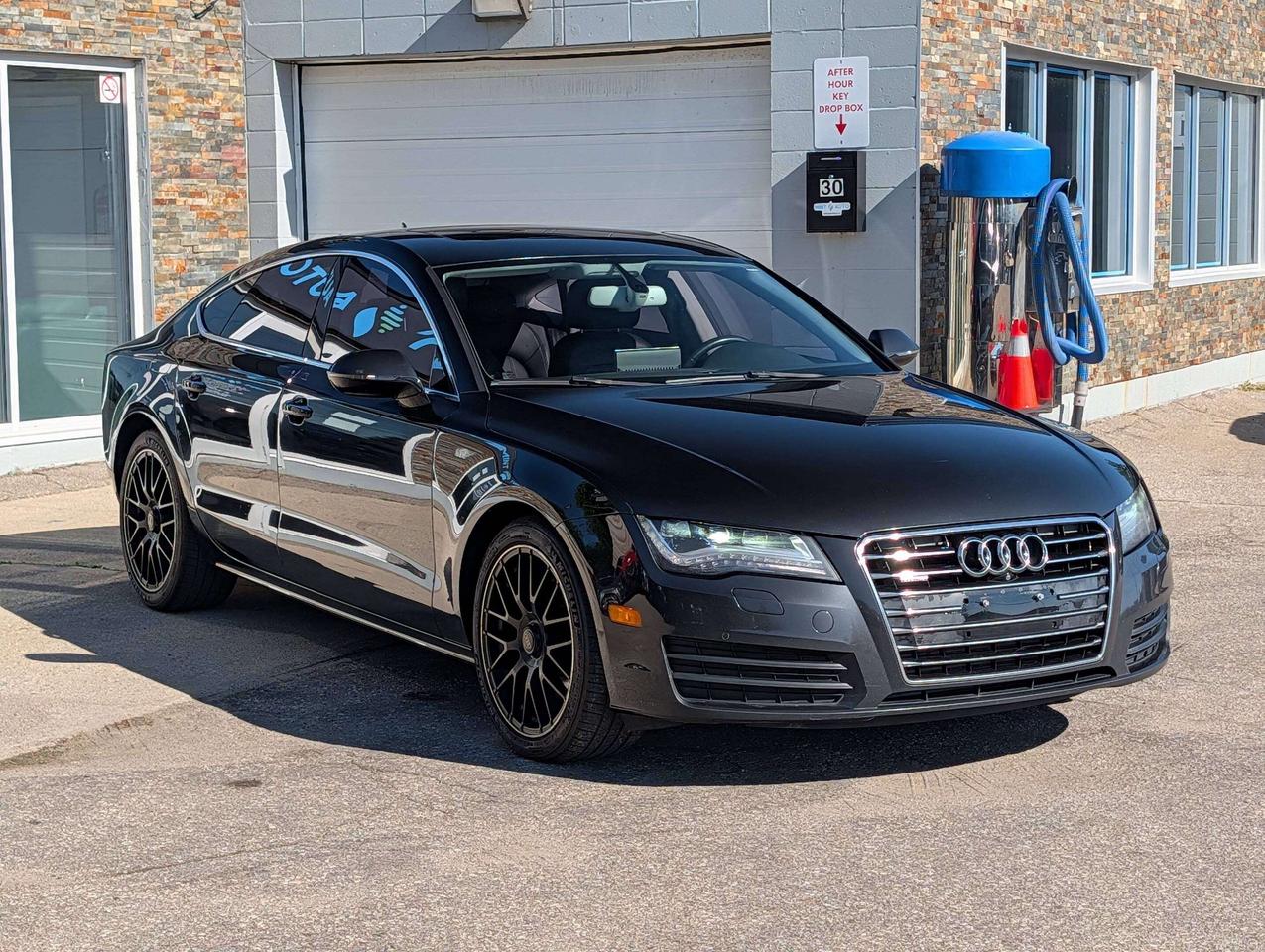 2014 Audi A7 Clean History   25 Service Records   2 Keys Photo