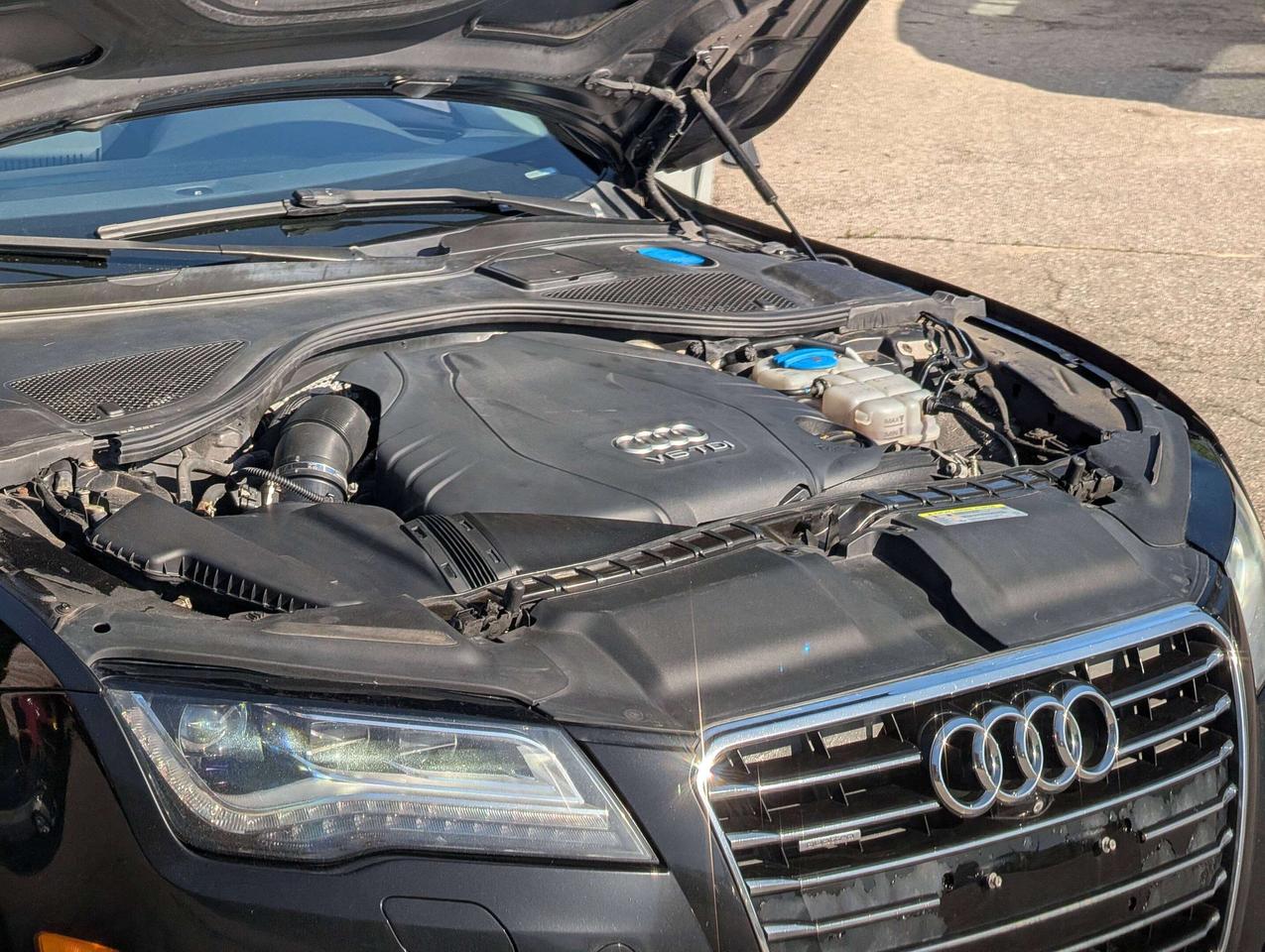 2014 Audi A7 Clean History   25 Service Records   2 Keys Photo
