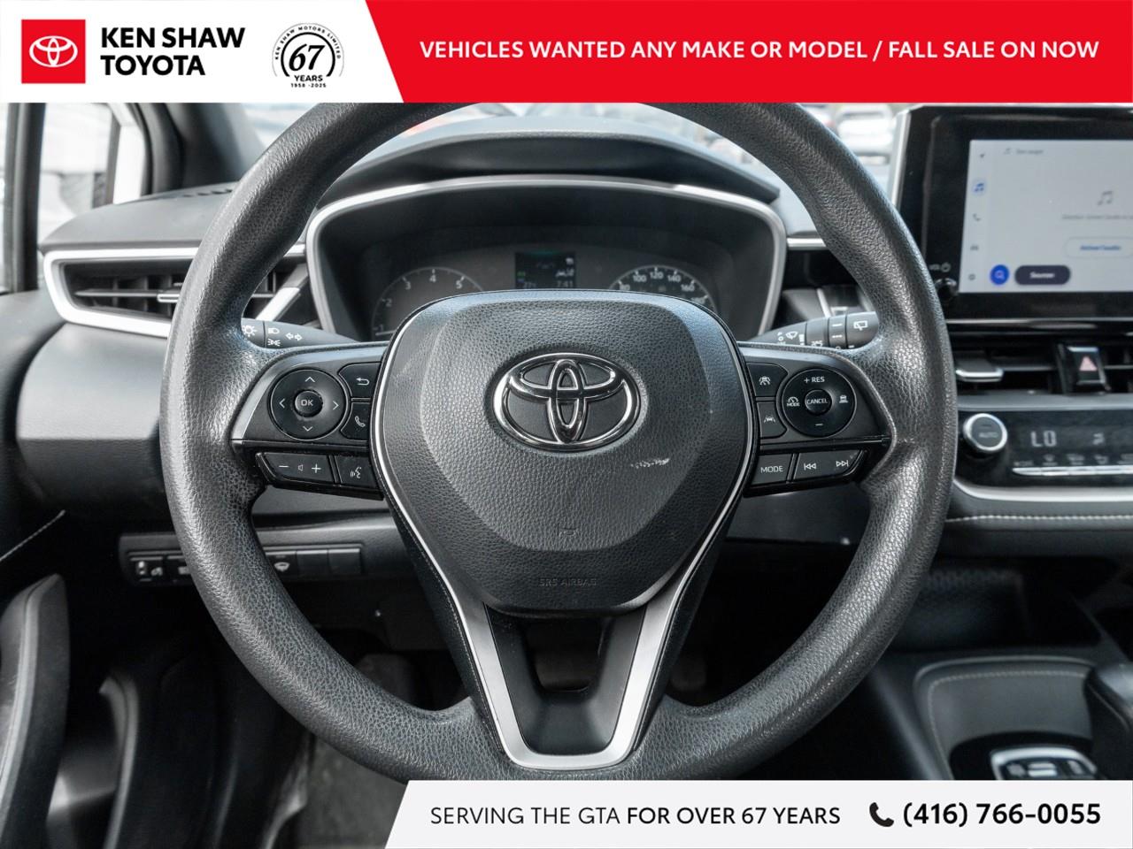 2023 Toyota Corolla Hatchback Base 5dr Photo