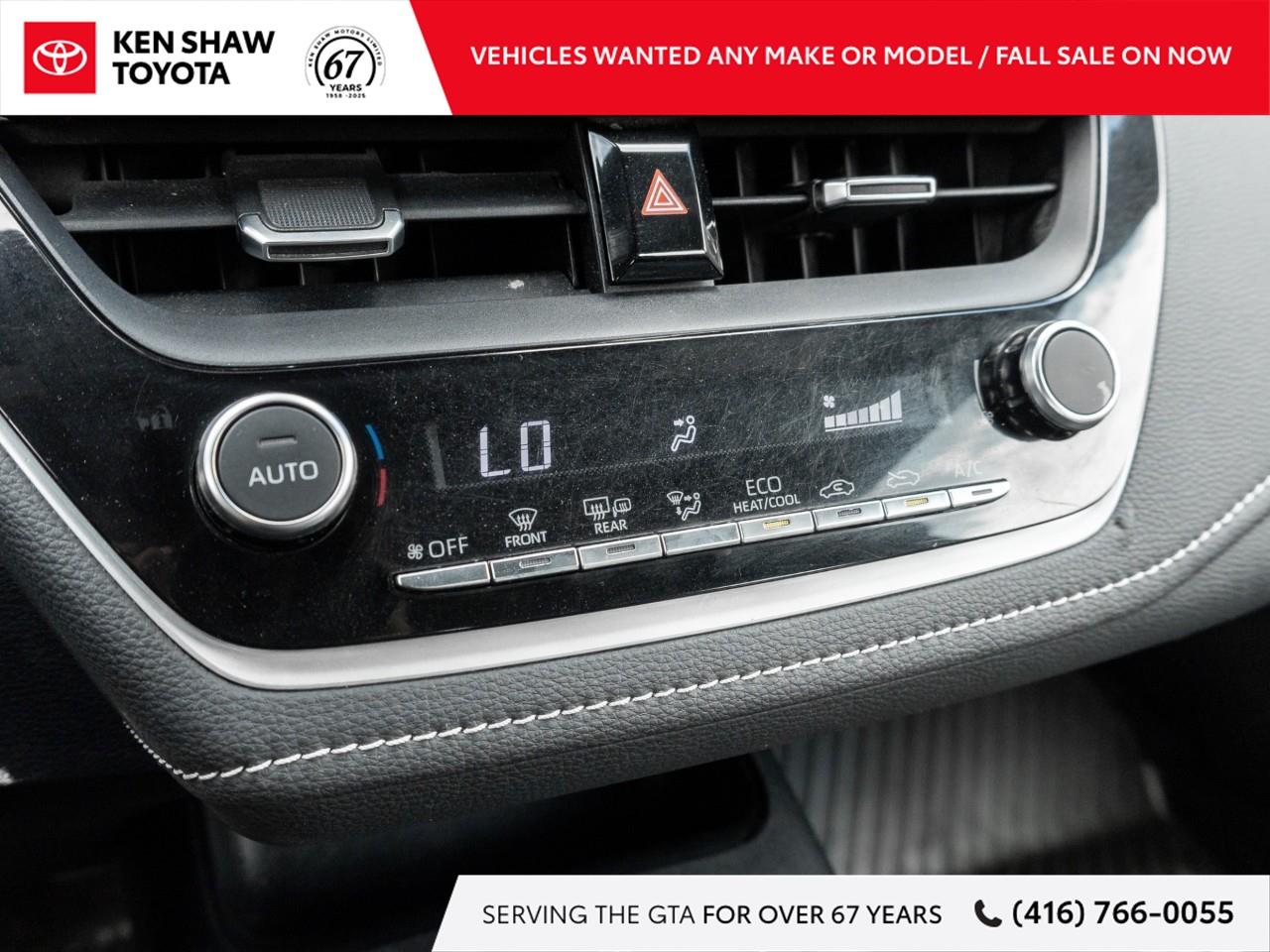 2023 Toyota Corolla Hatchback Base 5dr Photo