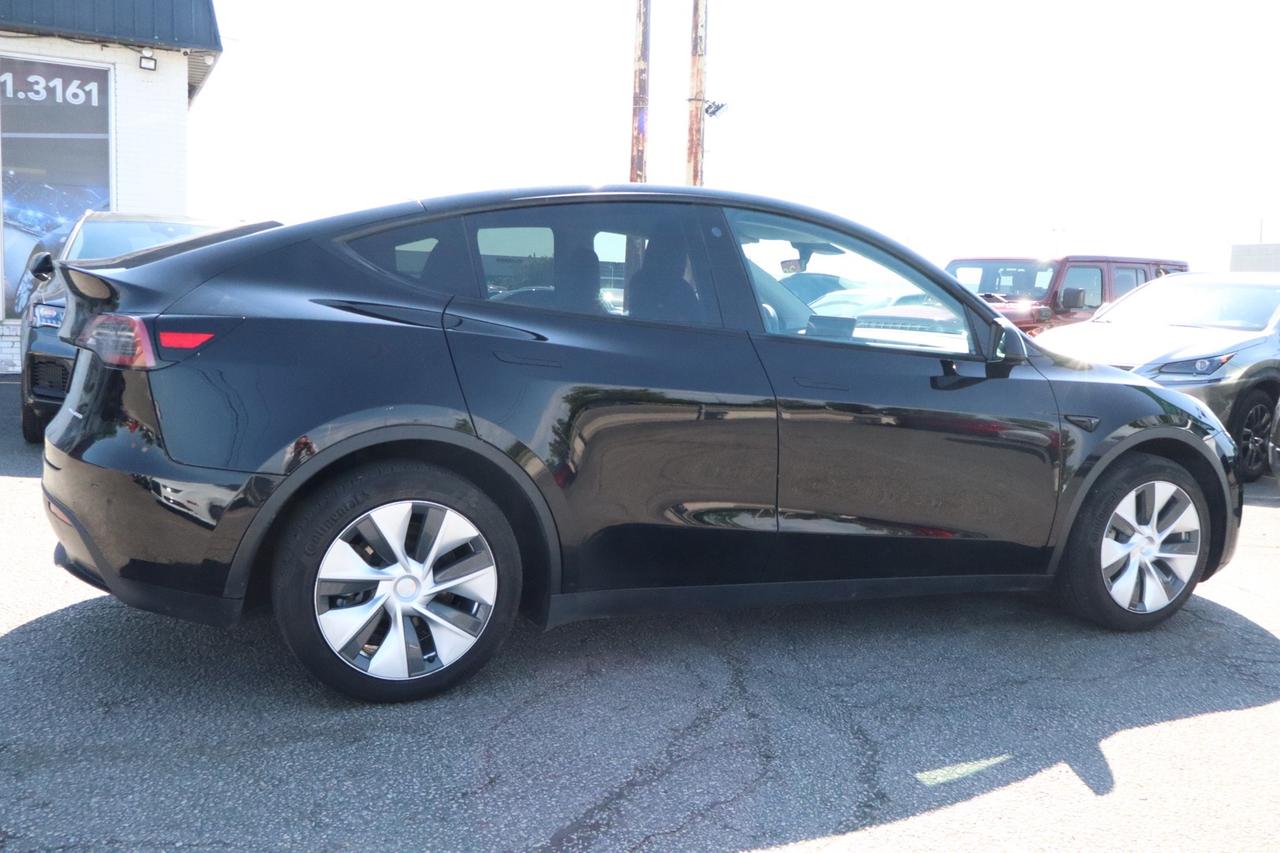 2022 Tesla Model Y Long Range   Dual Motor   Well Maintained Photo