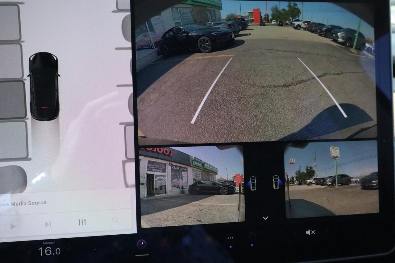 2022 Tesla Model Y Long Range   Dual Motor   Well Maintained Photo