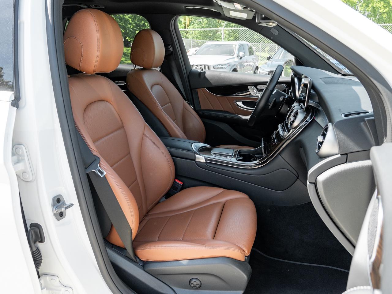 2021 Mercedes-Benz GLC GLC 300 4MATIC SUV  LOW KM  TRADE IN  SAFETY CERT Photo