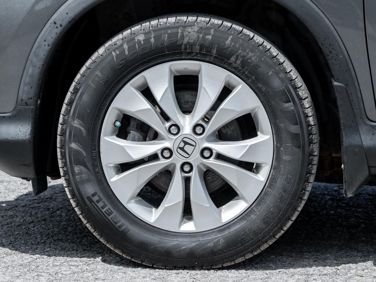 2013 Honda CR-V AWD 5dr Touring  AS TRADE  AS IS  2 SETS OF WHEELS Photo