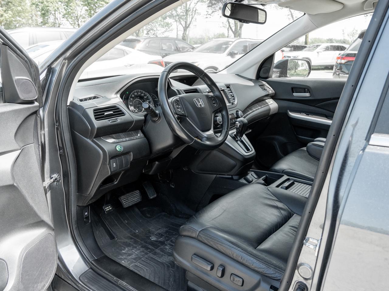 2013 Honda CR-V AWD 5dr Touring  AS TRADE  AS IS  2 SETS OF WHEELS Photo