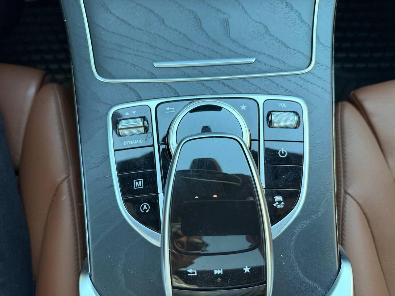 2019 Mercedes-Benz GLC-Class GLC 300 4MATIC Coupe Photo