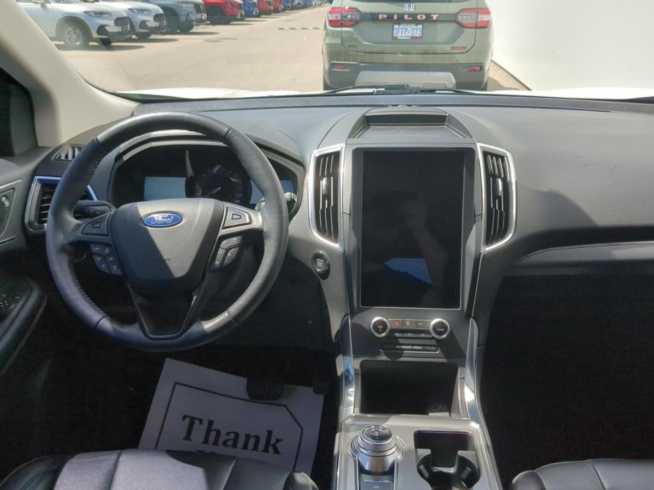 2022 Ford Edge Titanium AWD Photo