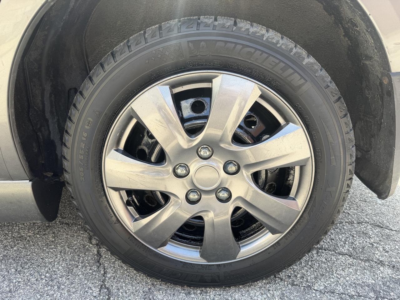 2006 Toyota Matrix 5dr Wgn Auto Photo