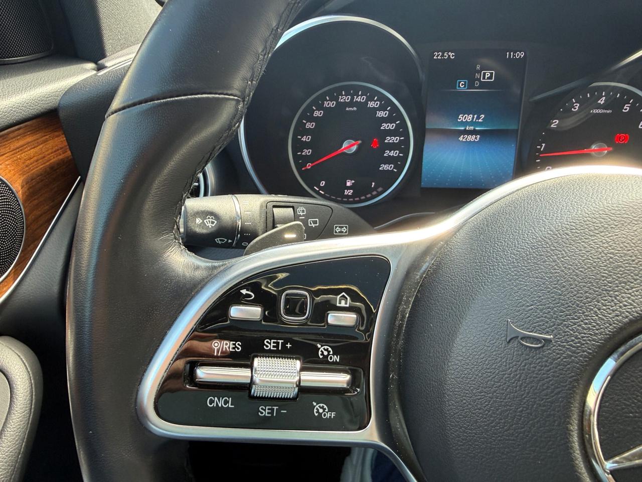 2020 Mercedes-Benz GLC-Class GLC 300 4MATIC SUV Photo