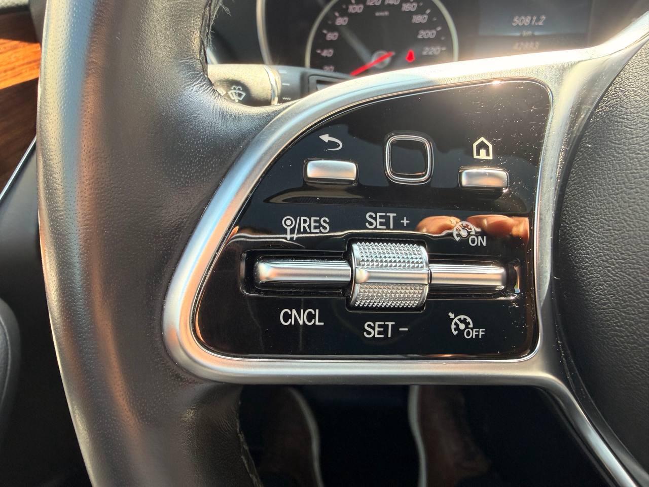 2020 Mercedes-Benz GLC-Class GLC 300 4MATIC SUV Photo