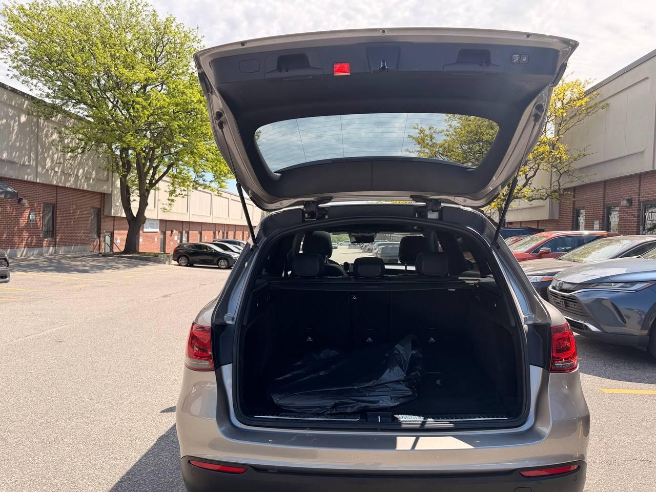 2020 Mercedes-Benz GLC-Class GLC 300 4MATIC SUV Photo