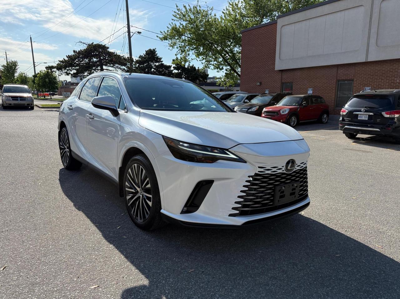 2024 Lexus RX RX 350 Auto, LUXURY PKG, NAV, SUNROOF, NO ACCIDENT Photo