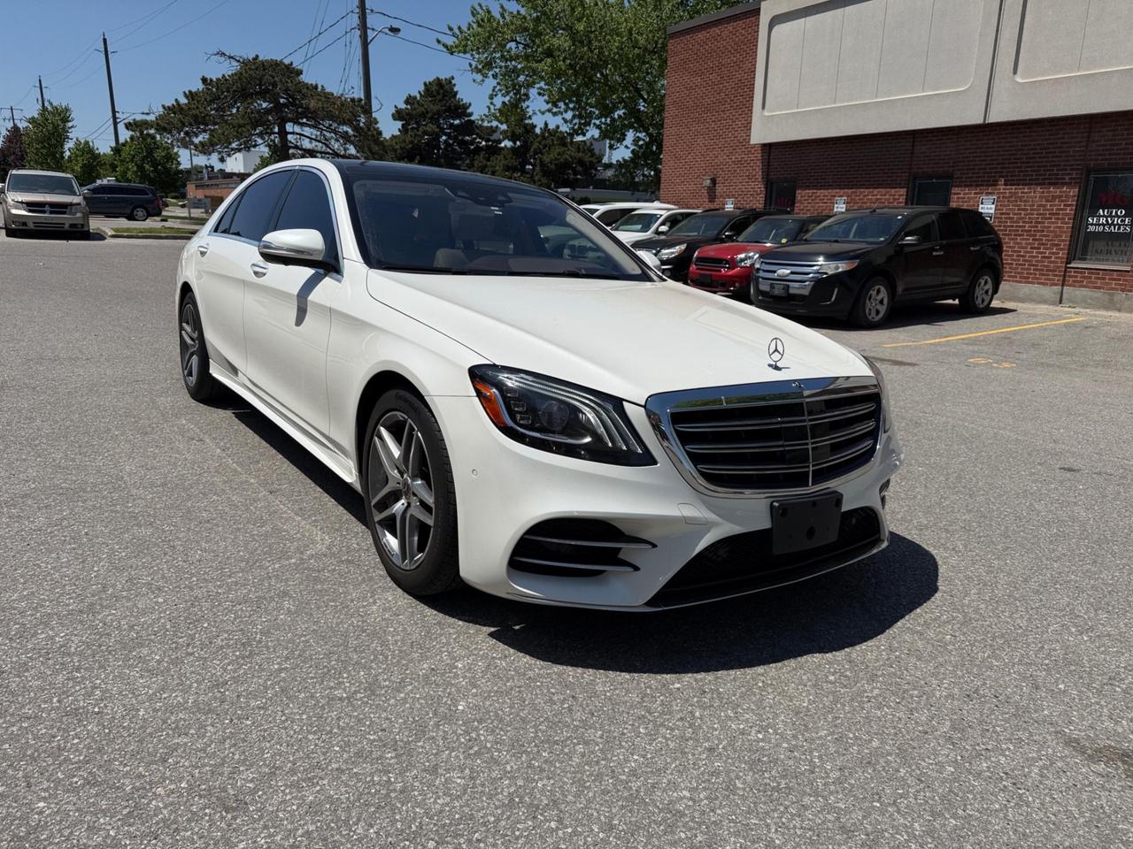 2019 Mercedes-Benz S-Class S 560 4MATIC LWB Sedan Photo