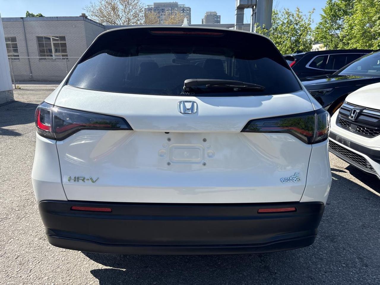 2024 Honda HR-V LX Honda Certified With 7YRS/160K Warranty Photo
