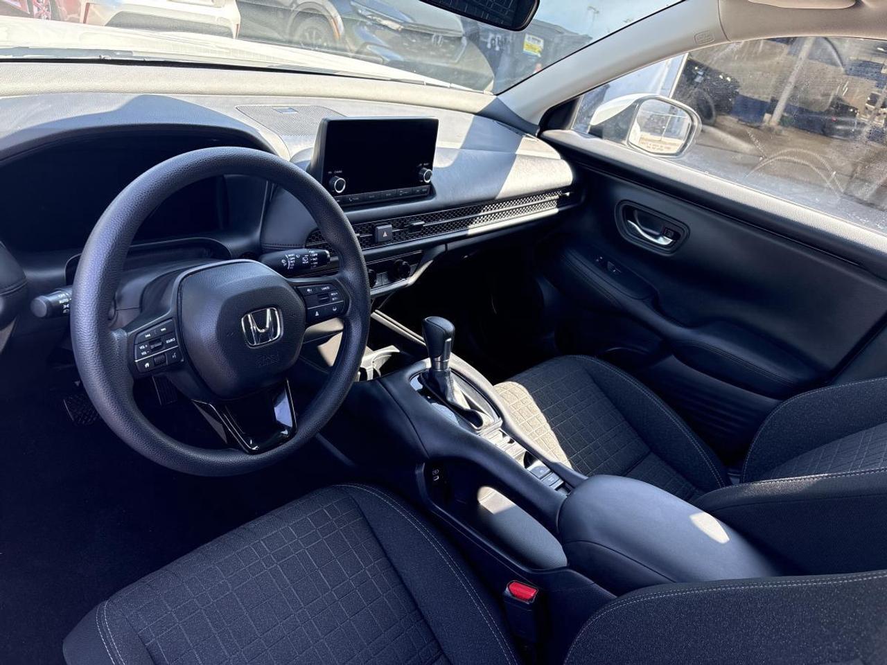 2024 Honda HR-V LX Honda Certified With 7YRS/160K Warranty Photo