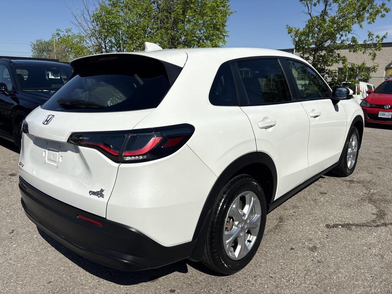 2024 Honda HR-V LX Honda Certified With 7YRS/160K Warranty Photo