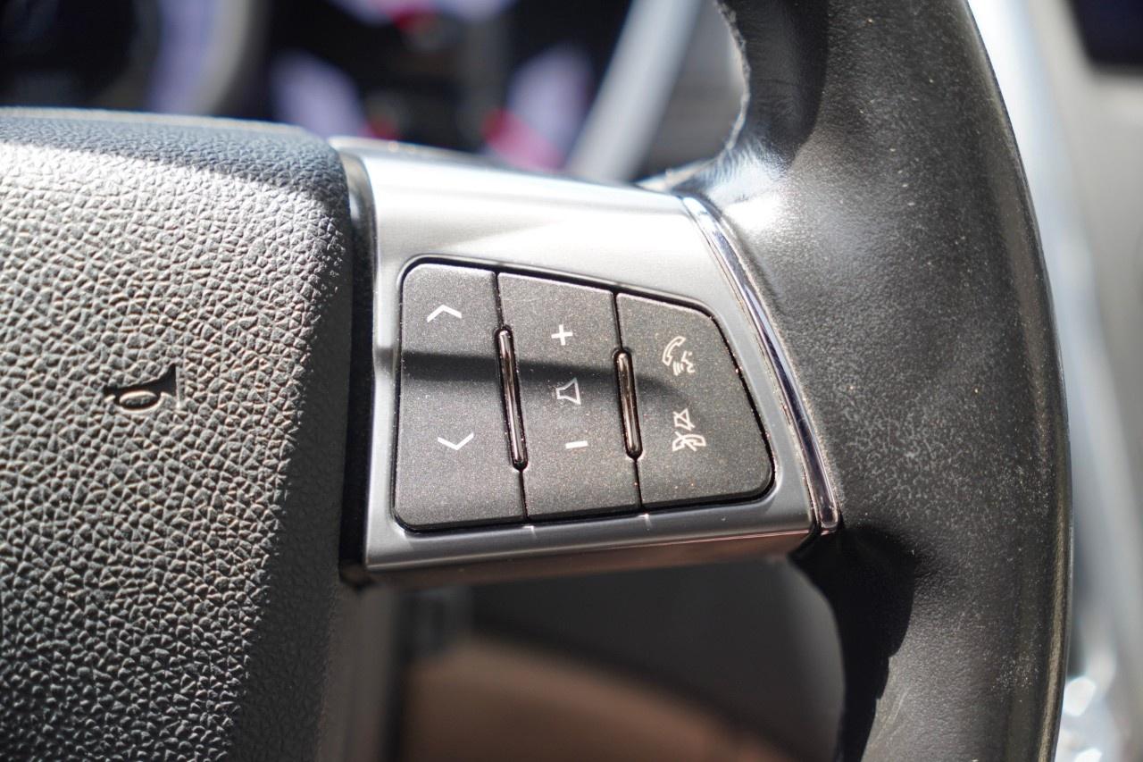 2010 Cadillac SRX AWD 4dr 3.0 Luxury Photo